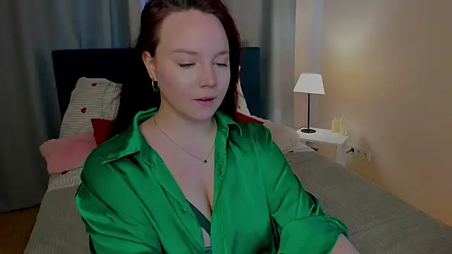 maya suun online show from May 29, 1:47 am