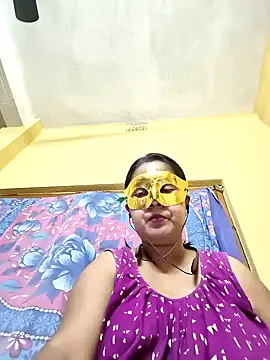 Snapshot of mahi43 chatting on January 23, 4:37 pm mahi43 online show from January 23, 4:37 pm