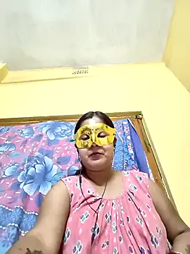 Snapshot of mahi43 chatting on January 24, 4:17 pm mahi43 online show from January 24, 4:17 pm