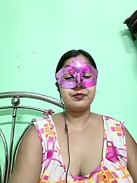 Snapshot of mahi43 chatting on March 19, 4:36 am mahi43 online show from March 19, 4:36 am