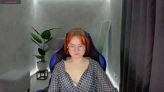 Snapshot of lu_muon chatting on January 26, 1:20 am lu muon online show from January 26, 1:20 am