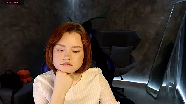 Snapshot of lu_muon chatting on February 4, 1:34 am lu muon online show from February 4, 1:34 am