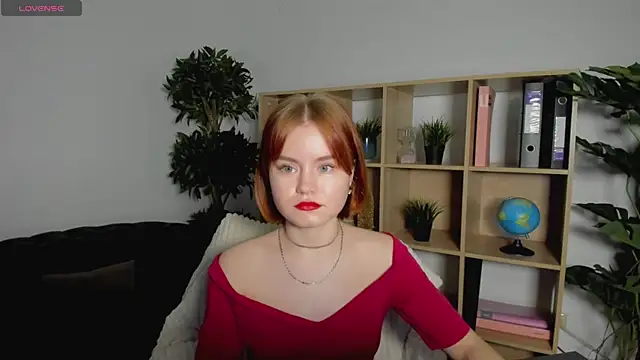 Snapshot of lu_muon chatting on February 14, 1:23 am lu muon online show from February 14, 1:23 am