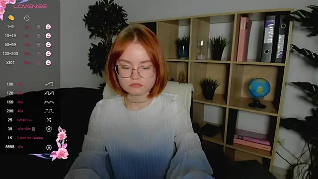 Snapshot of lu_muon chatting on February 21, 7:12 am lu muon online show from February 21, 7:12 am