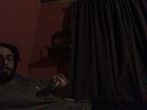 Snapshot of Nooneisthis chatting on February 18, 4:37 am Nooneisthis online show from February 18, 4:37 am