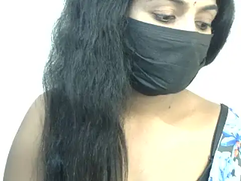 Snapshot of Reddy_Trisha chatting on January 23, 8:13 pm Reddy Trisha online show from January 23, 8:13 pm