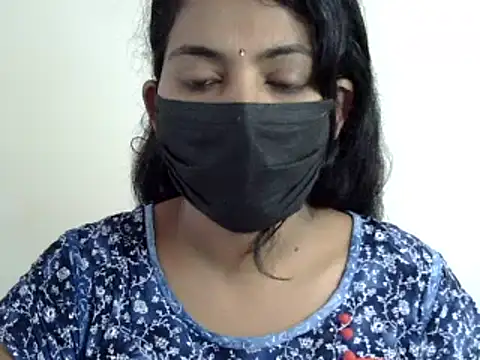 Snapshot of Reddy_Trisha chatting on February 7, 4:06 am Reddy Trisha online show from February 7, 4:06 am