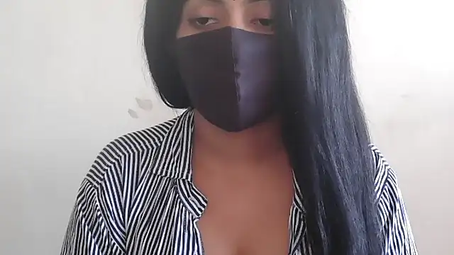 Snapshot of Reddy_Trisha chatting on November 16, 10:21 am Reddy Trisha online show from November 16, 10:21 am