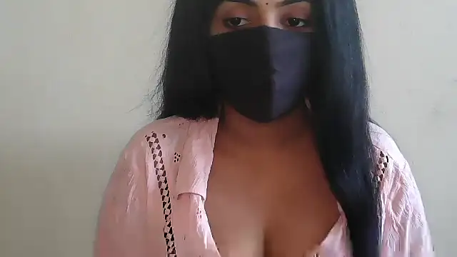 Snapshot of Reddy_Trisha chatting on November 23, 5:07 am Reddy Trisha online show from November 23, 5:07 am