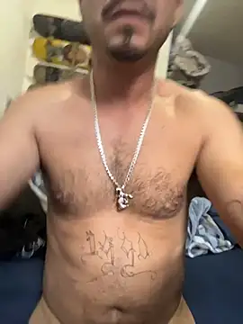 paullliliu online show from October 9, 3:43 pm