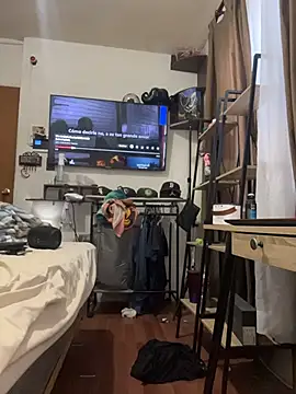 paullliliu online show from October 13, 1:33 pm