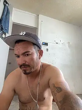 paullliliu online show from July 9, 6:56 pm