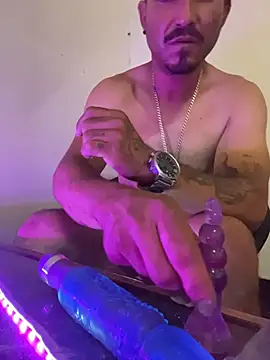 paullliliu online show from July 19, 9:40 pm