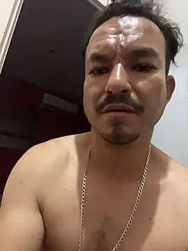 paullliliu online show from August 4, 6:16 am