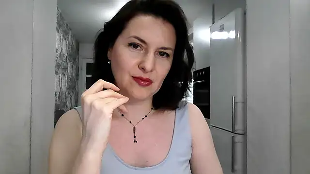 Victoria Glam online show from January 10, 8:43 pm