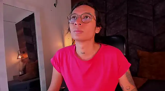 LauraaGomezz   online show from February 13, 7:31 pm