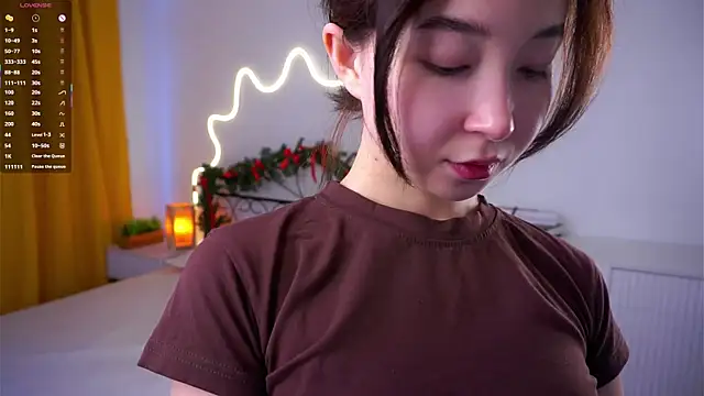 Snapshot of VeronaCritchlow chatting on February 12, 7:14 am VeronaCritchlow online show from February 12, 7:14 am