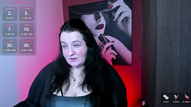 Snapshot of QueenOfHaze chatting on February 15, 8:05 pm QueenOfHaze online show from February 15, 8:05 pm