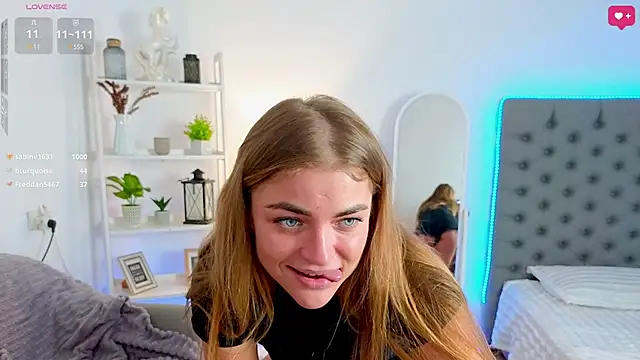 Snapshot of Donna_Sun chatting on March 17, 10:38 am Donna Sun online show from March 17, 10:38 am