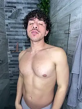 ttylloserxxx online show from March 9, 8:18 am