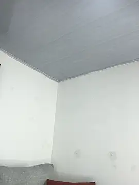 Snapshot of MeganCrow chatting on November 7, 1:16 am MeganCrow online show from November 7, 1:16 am