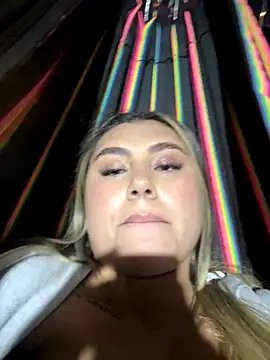 MeganCrow online show from December 15, 11:09 pm