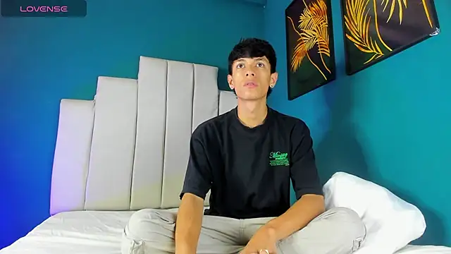 Snapshot of Im_Kael chatting on January 27, 3:26 am Im Kael online show from January 27, 3:26 am