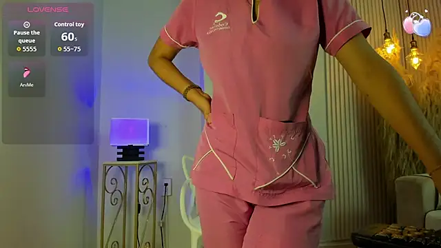 alana rossetti online show from May 21, 3:02 am