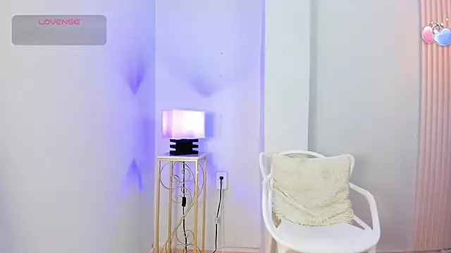 alana rossetti online show from July 16, 12:11 pm