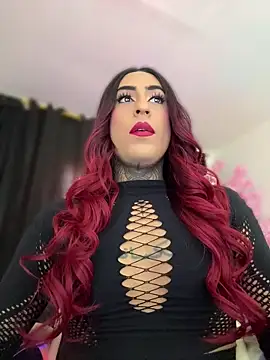 latexgoddes online show from June 17, 8:54 pm