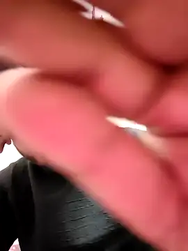 Snapshot of PARTHI012025 chatting on February 19, 1:51 pm PARTHI012025 online show from February 19, 1:51 pm