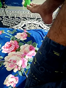 Playboy bhabhi 00 online show from November 29, 4:21 pm