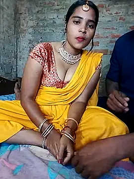 Snapshot of Simrandeshipp chatting on March 6, 6:19 am Simrandeshipp online show from March 6, 6:19 am