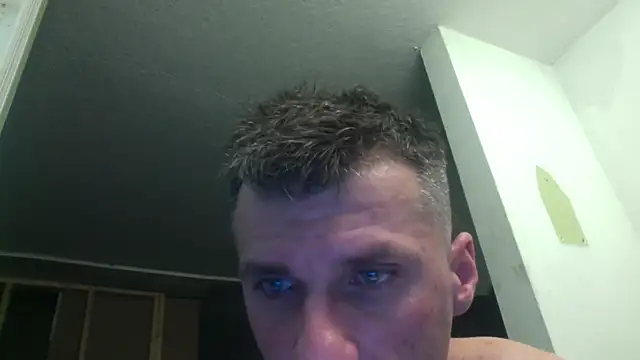 sexyhotstud12 online show from January 25, 10:40 am