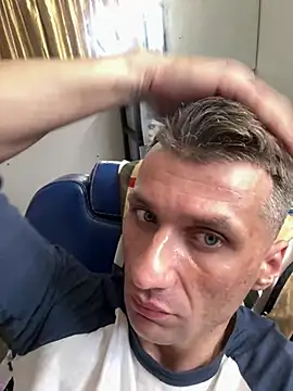 sexyhotstud12 online show from February 18, 8:05 am