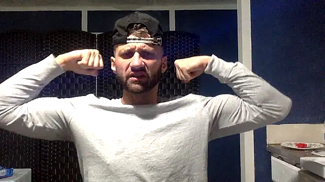 sexyhotstud12 online show from January 14, 12:16 am