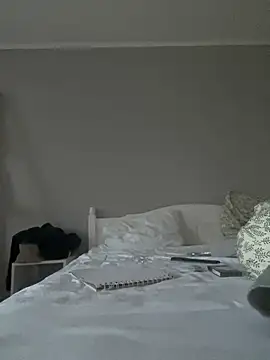 Snapshot of bunnythetailor chatting on February 23, 4:02 pm bunnythetailor online show from February 23, 4:02 pm