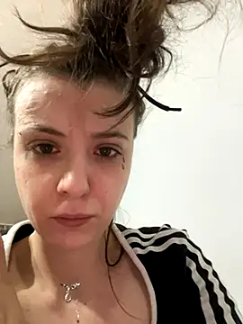 Snapshot of bunnythetailor chatting on November 26, 3:13 pm bunnythetailor online show from November 26, 3:13 pm