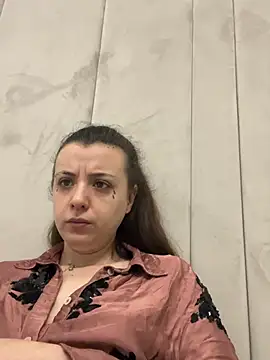 bunnythetailor online show from May 30, 8:28 pm