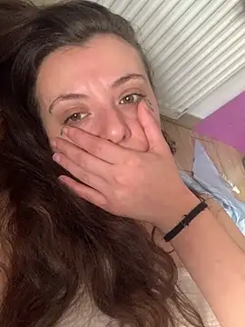bunnythetailor online show from July 30, 1:54 pm