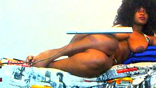 Snapshot of _GENEXYS_ chatting on February 28, 10:09 am GENEXYS online show from February 28, 10:09 am