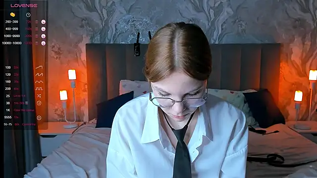 ElvinaBestwick online show from February 23, 6:23 pm