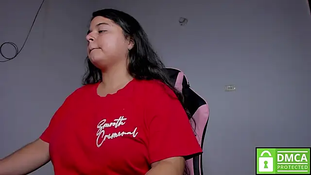 Little Shaara online show from October 16, 8:43 pm