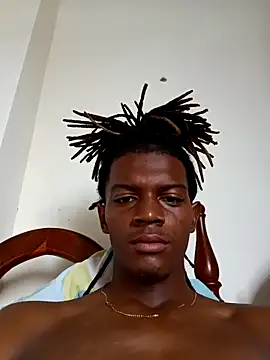 SlykaandpettterX online show from February 9, 2:40 pm