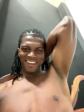 SlykaandpettterX online show from December 1, 4:28 am