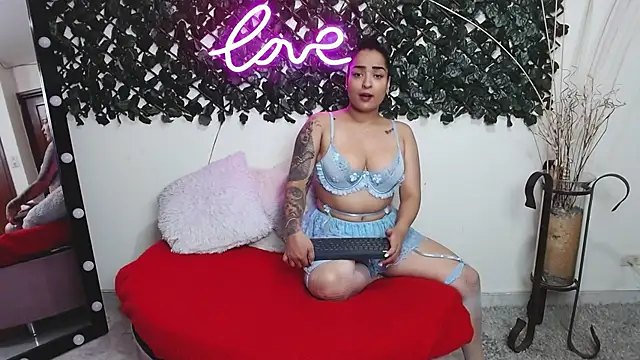 AlejandraNavarro online show from February 1, 10:34 pm