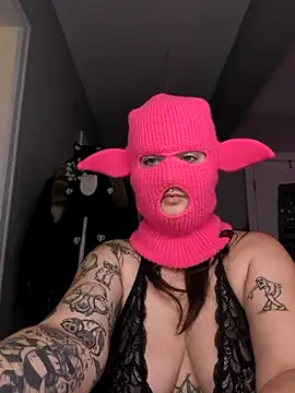 Snapshot of goblingirl888 chatting on September 12, 6:13 am goblingirl888 online show from September 12, 6:13 am