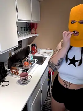 Snapshot of goblingirl888 chatting on October 4, 12:19 am goblingirl888 online show from October 4, 12:19 am