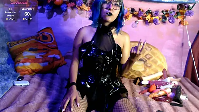 Sharkyu1 online show from October 16, 4:24 am