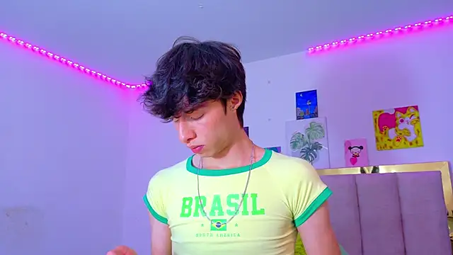 Juanmres online show from June 18, 10:03 pm